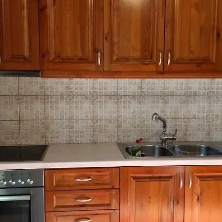 Valtessiniko Studios 3*